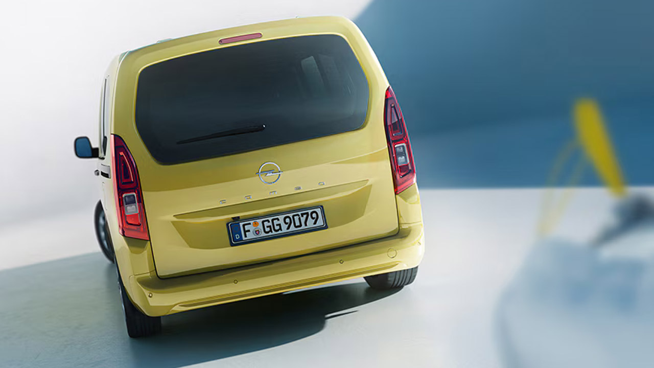 Opel Combo Van - Náklad - Otvíratelná zadní část střechy Opel Combo Van