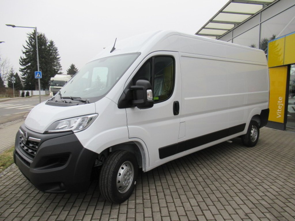 Opel Movano