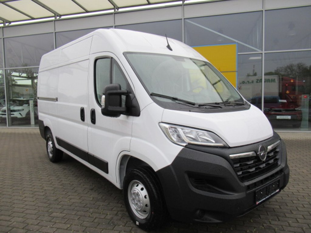 Opel Movano