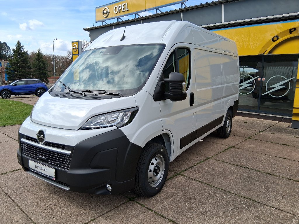 Opel Movano